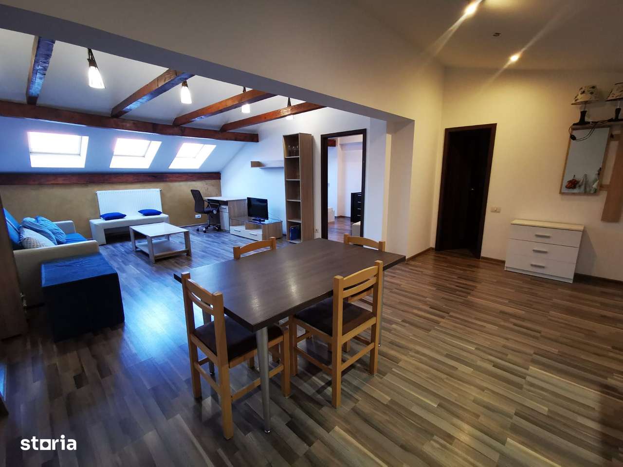 De vanzare apartament 2 camere ultracentral- 553-2