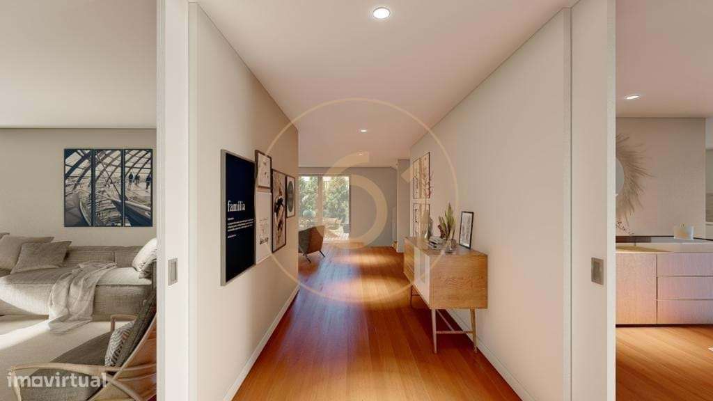 Excelente moradia T3 de 4 frentes em zona nobre de Leça da Palmeira-5