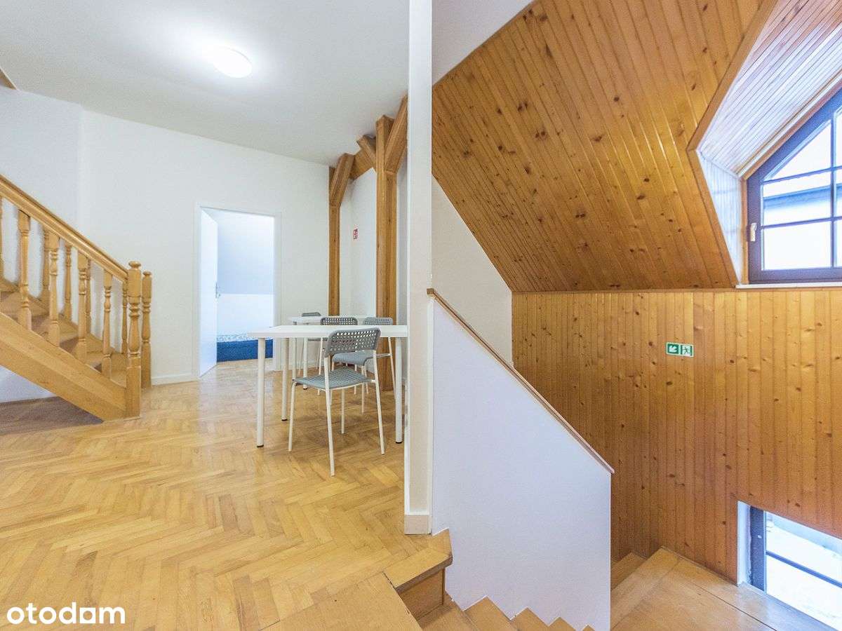 Dom przystosowany pod kwatery pracownicze - Gdańsk-17