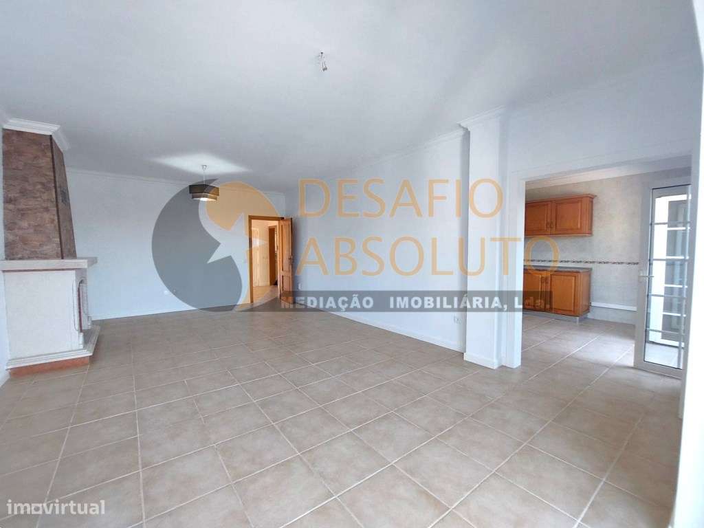 Moradia em Banda T4 c/ Piscina e Garagem. Quinta da Serralheira - S...-5