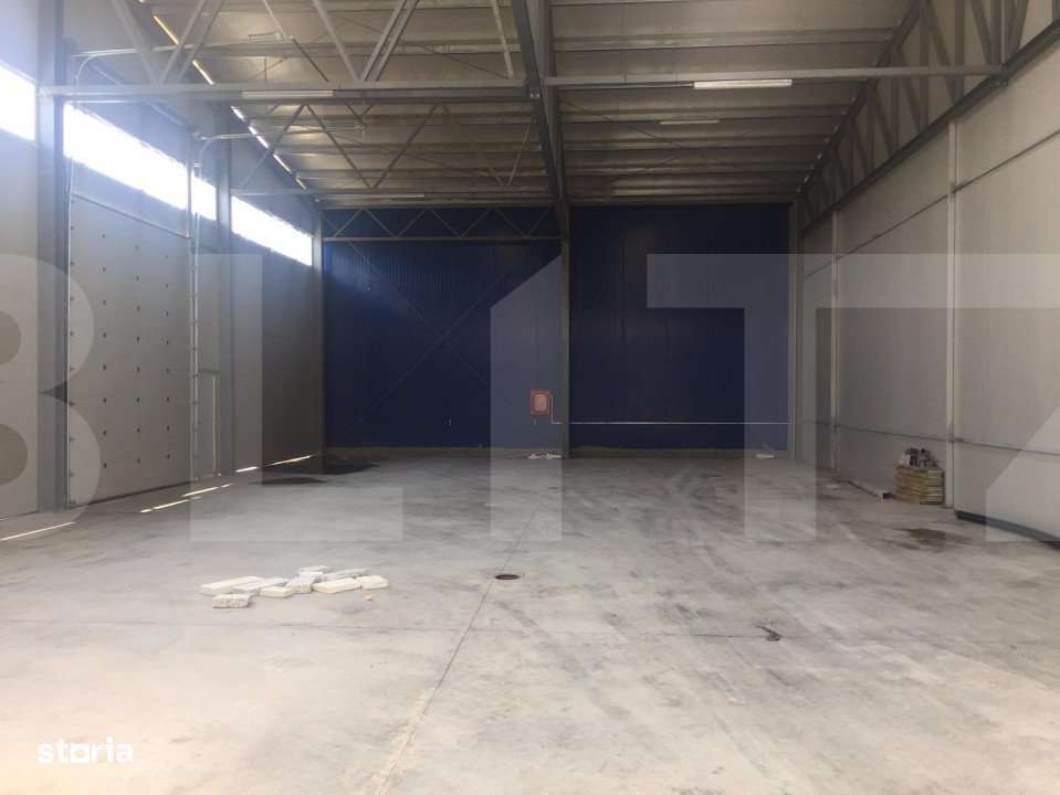 Hala moderna pentru orice fel de activitate! - Imagine principală: 2/19