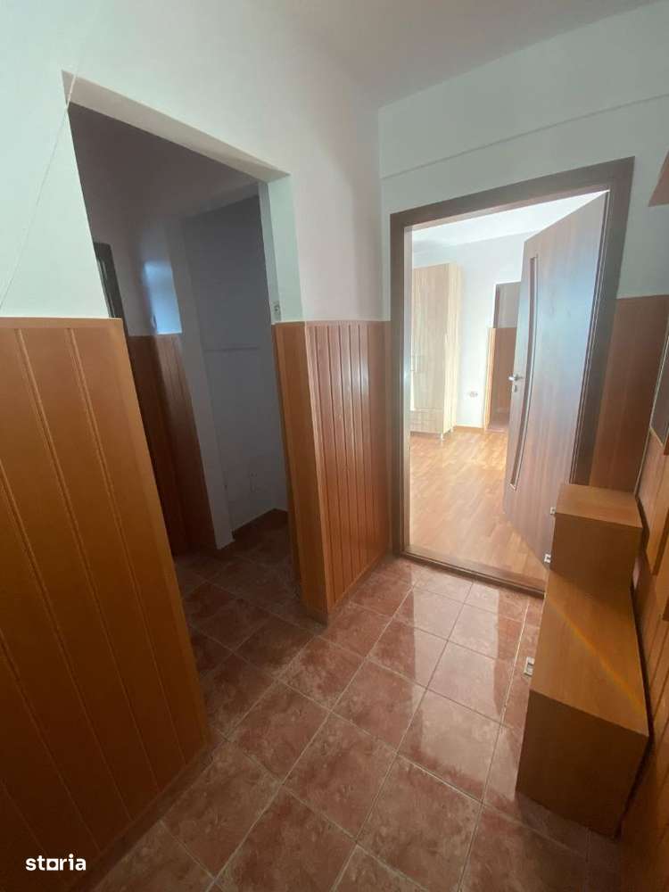 Vand apartament 2 camere Centru - Imagine principală: 3/8