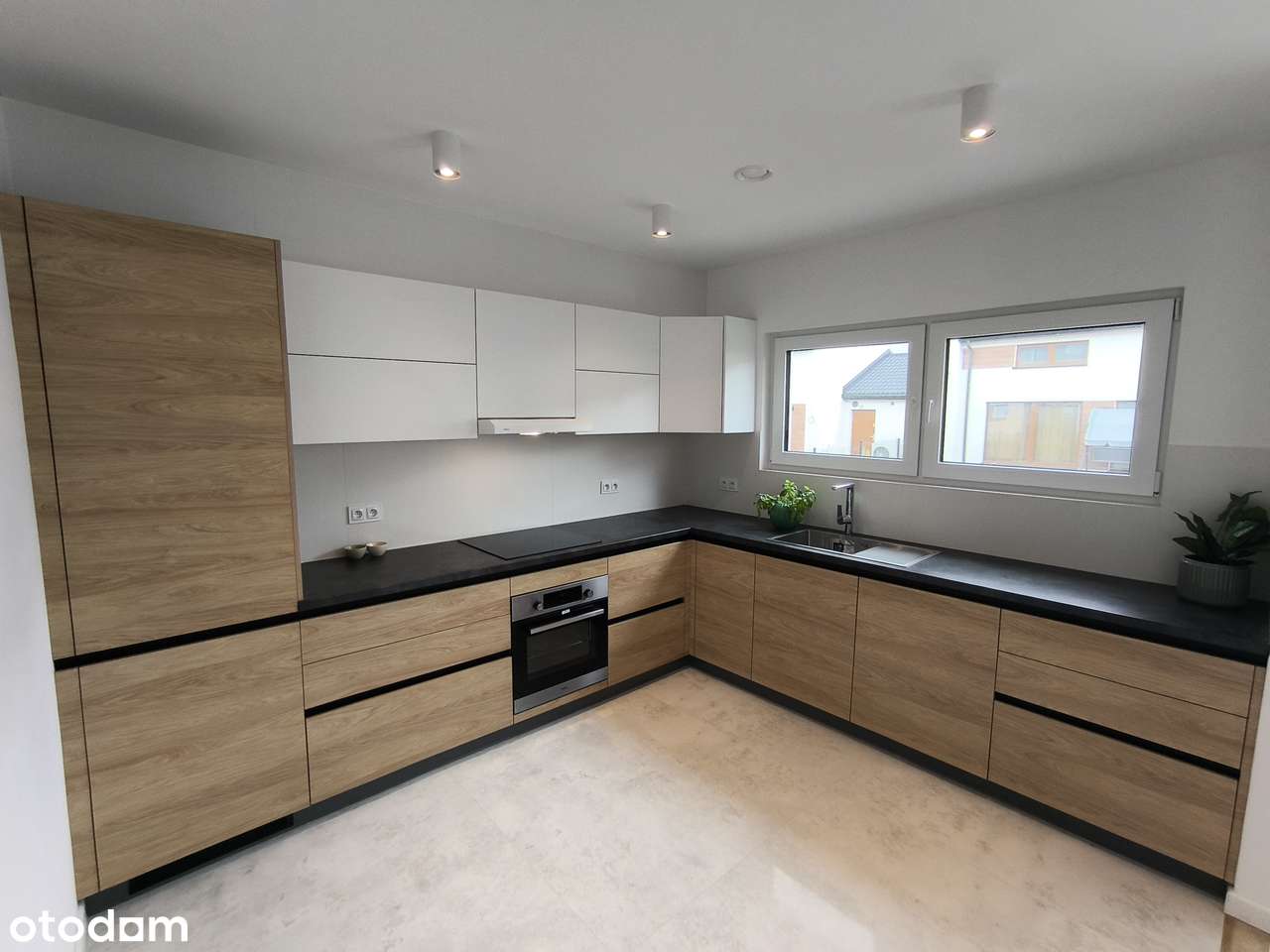 4-pokojowy dom z ogrodem, cicha okolica-8