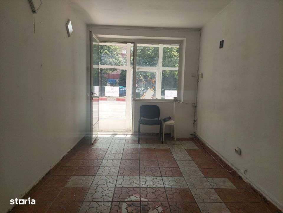 SPATIU COMERCIAL, 55MP, ZONA JUDETEAN - Imagine principală: 2/8