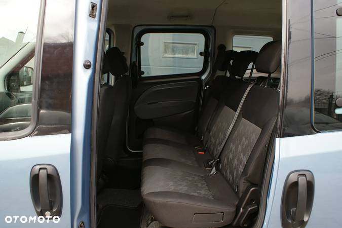 Opel Combo - 8