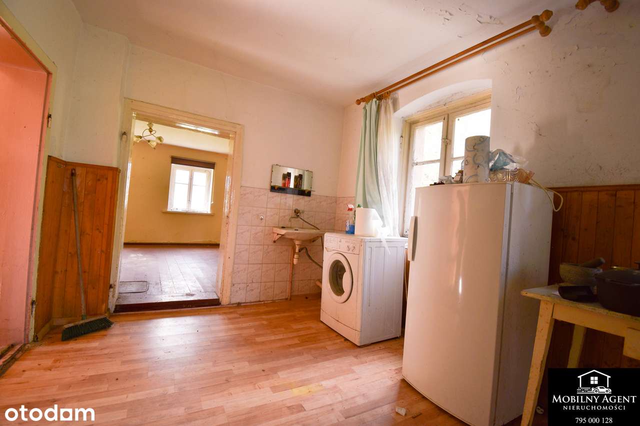 HIT ! Duży dom + działka + 2 garaże + budynek gospodarczy + samochód-11