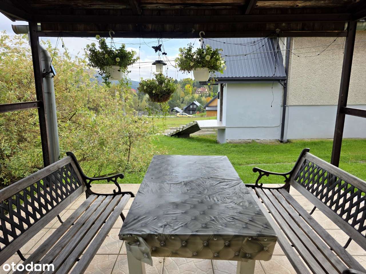 INWESTYCJA W UZDROWISKU - PENSJONAT Z POTENCJAŁEM!!!-15