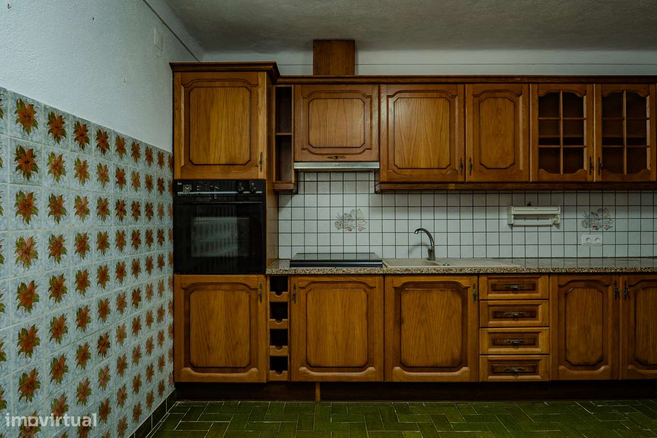 Moradia com Quintal e Garagem à Venda em Viana do Alentejo-19