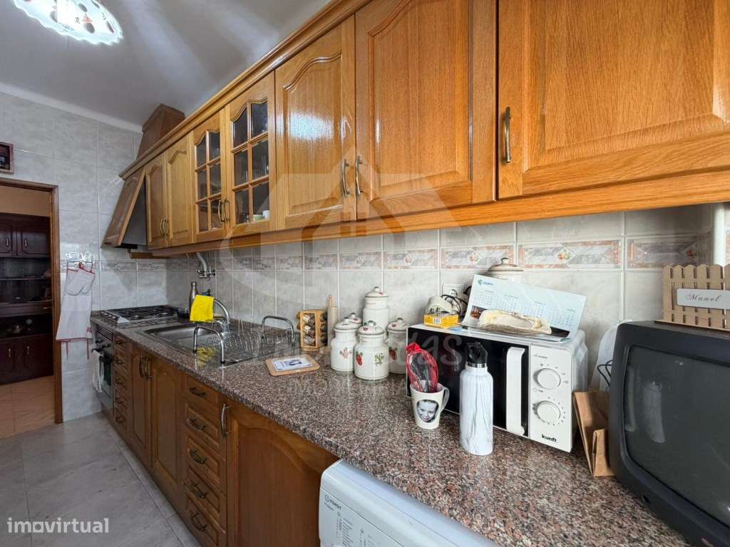 Excelente apartamento T2 com vista rio, em São João da Talha. - Grande imagem: 2/42