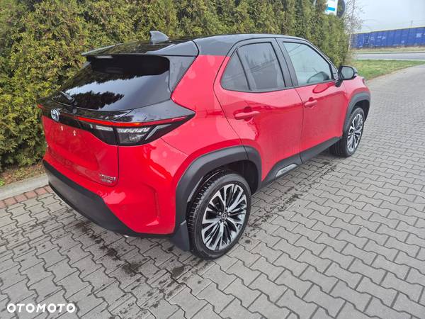 Toyota Yaris Cross Hybrid 1.5 VVT-i AWD-i Premiere Edition - 4