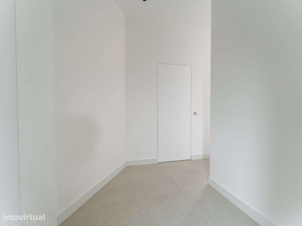 Apartamento T1 renovado com excelentes acabamentos na Nazaré-17