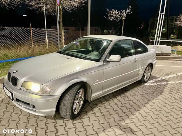 BMW Seria 3 318Ci - 2