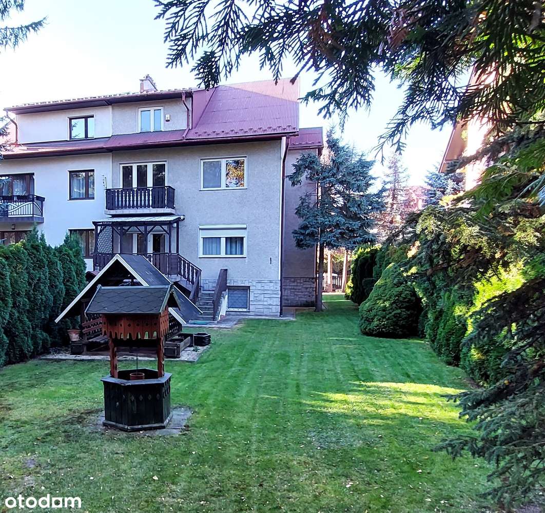 Przestronny dom w mieście z dużym ładnym ogrodem. - Pełny obrazek: 4/17