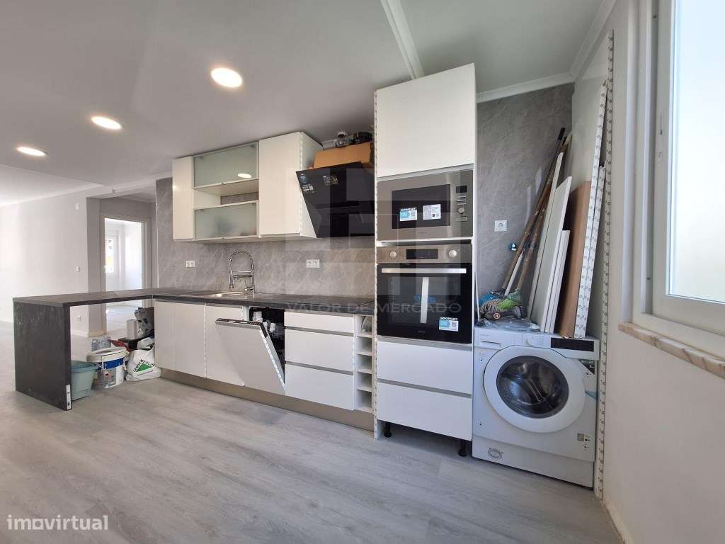 APARTAMENTO T2 - BENFICA _ RECUPERADO - Grande imagem: 3/20