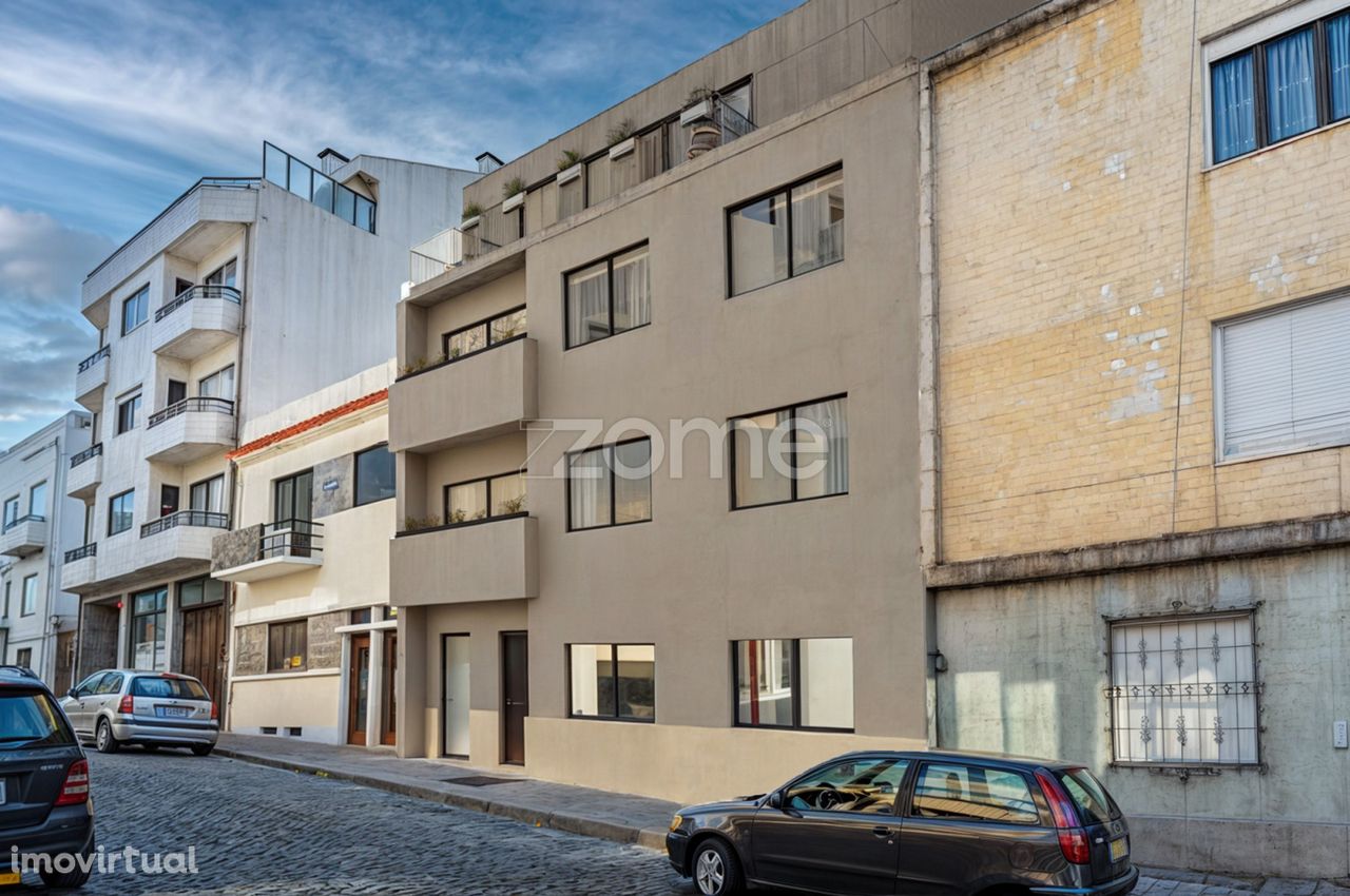 Apartamento T1 NOVO na rua Monte Cativo em Cedofeita, Porto