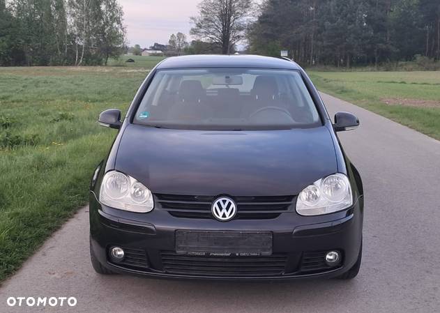 Volkswagen Golf V 1.4 Comfortline - 3