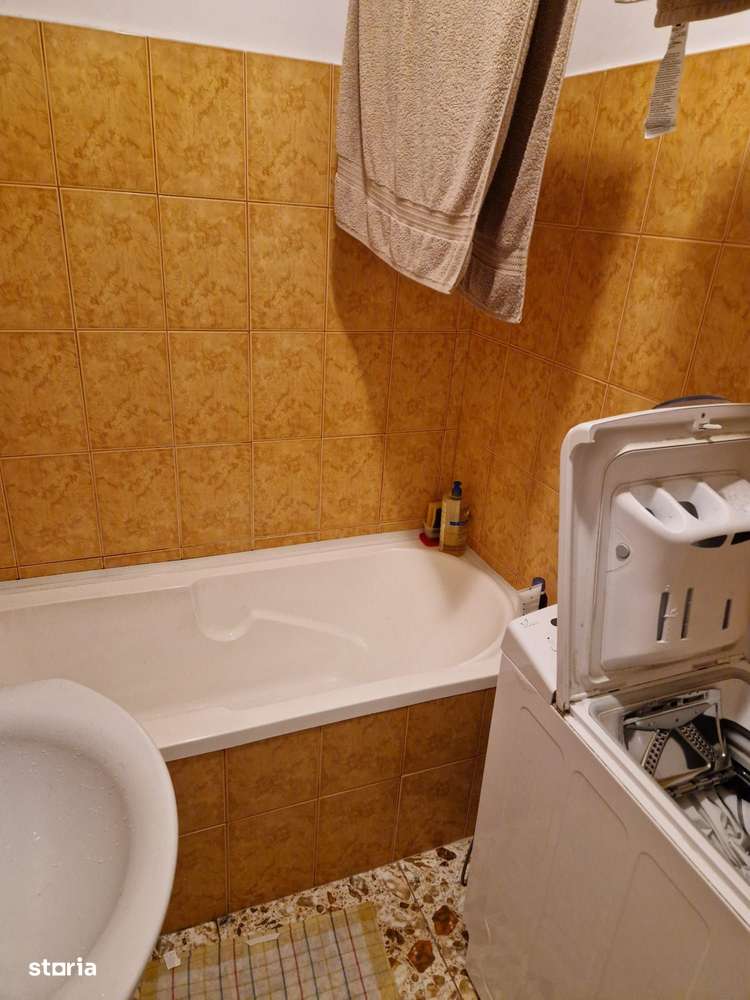 Garsoniera 28 mp, strada Detunata - Imagine principală: 5/6