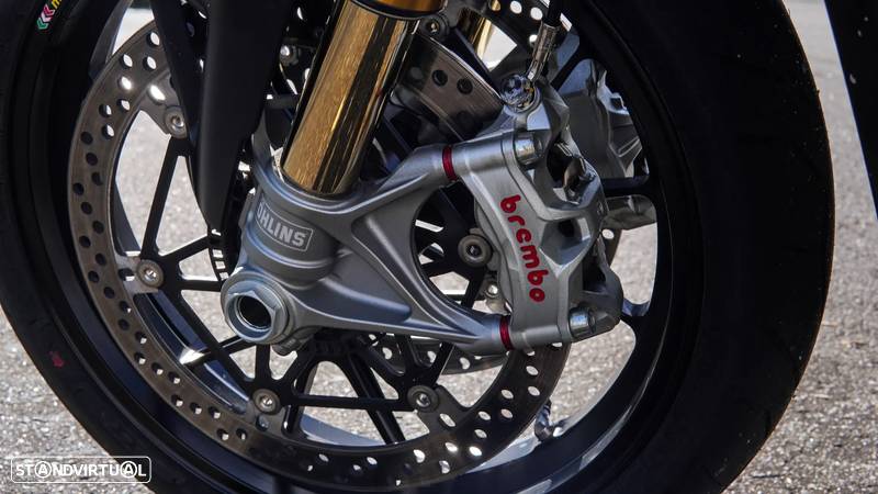 Ducati Streetfighter V4S Carbon Edition - 16