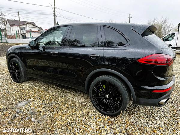 Porsche Cayenne Diesel Tiptronic S - 4