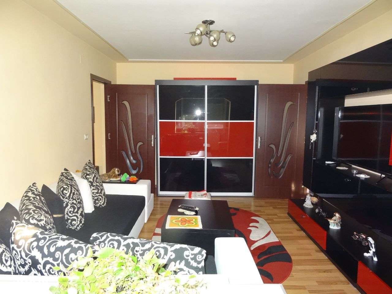 De vanzare apartament 2 camere – Lipovei- 508-10