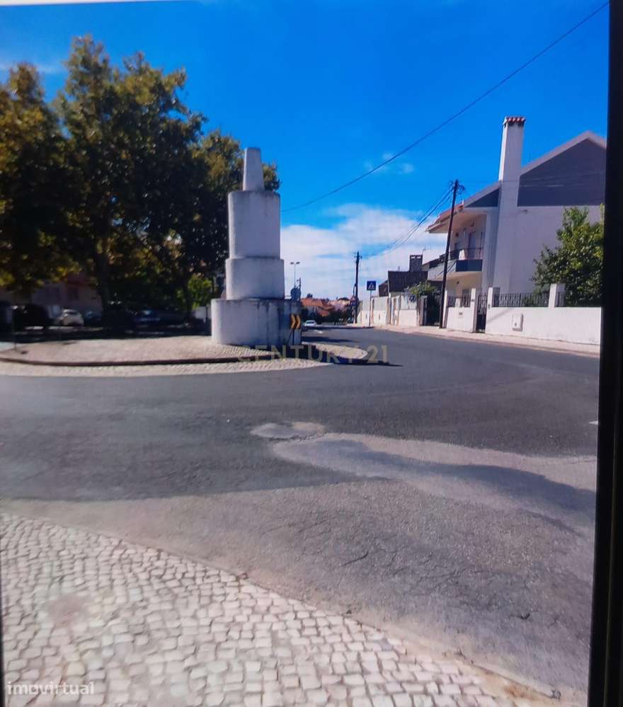 Terreno para Construção - Charneca da Caparica - Grande imagem: 4/7