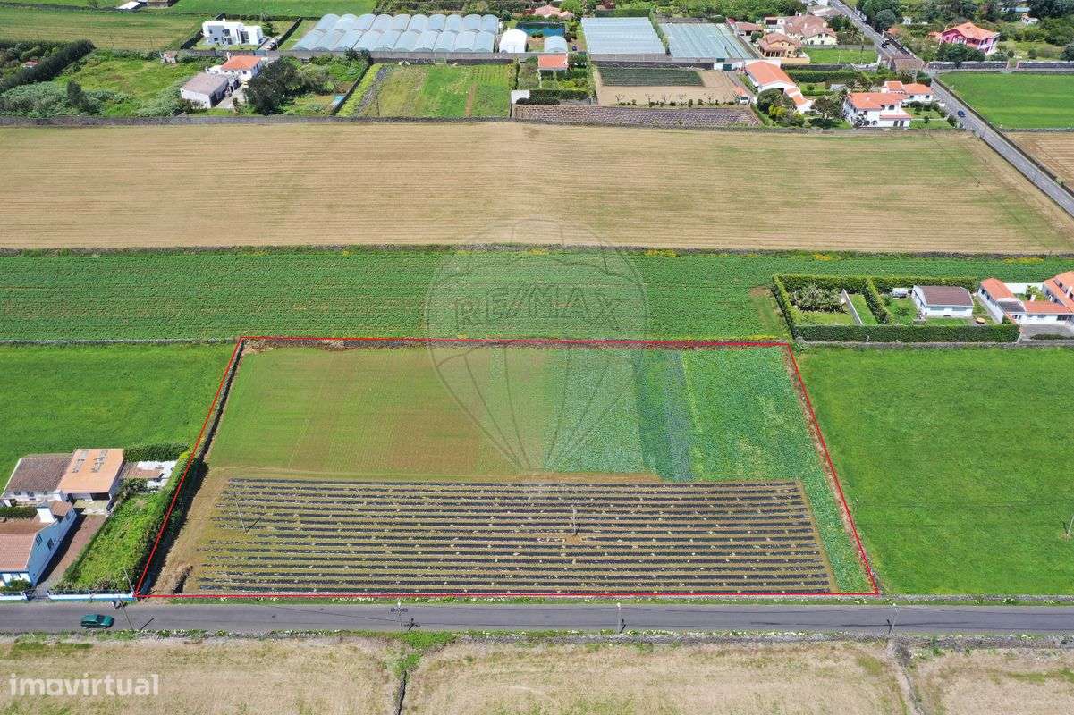 Terreno  para venda - Grande imagem: 2/7