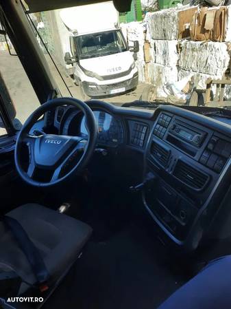 Iveco AS440 - 4