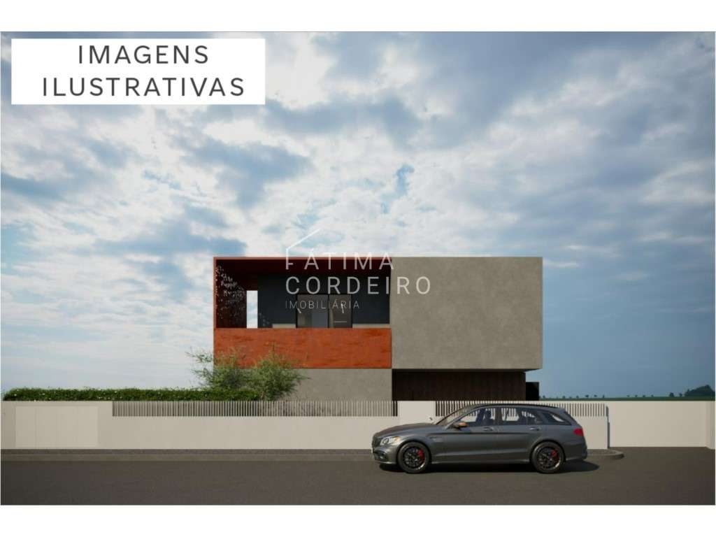 Moradia Isolada T4 com piscina e garagem situada na Aroeira - Grande imagem: 4/24