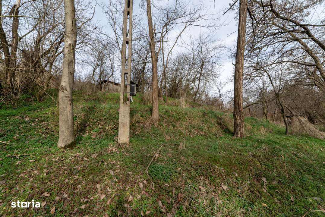 Teren de vanzare – 1221 mp in Budeasa Mica, zona linistita. - Imagine principală: 2/8