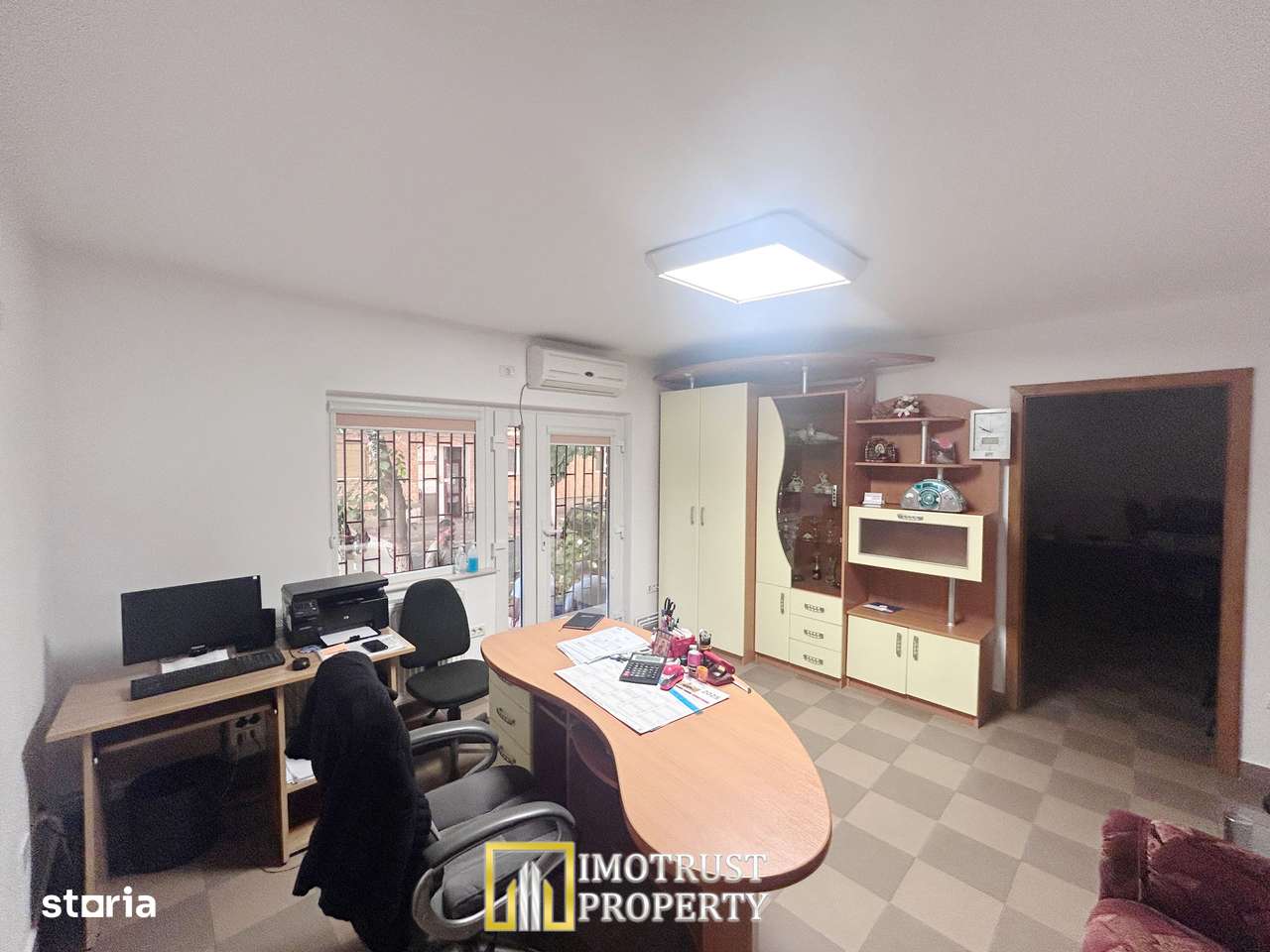 Spatiu de inchiriat - Imagine principală: 3/9