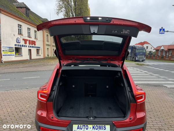 Volvo XC 40 D3 Momentum Pro - 16