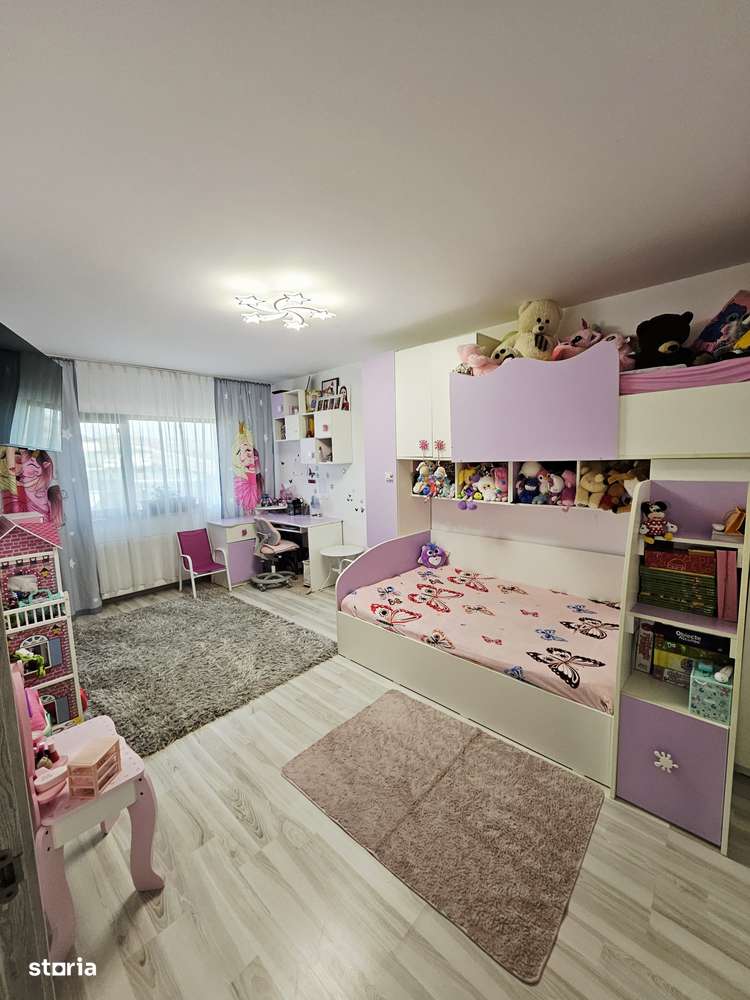 Casa de vanzare tip duplex Miroslava Family Market-2