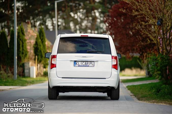 Chrysler Town & Country 3.6 Touring - 13