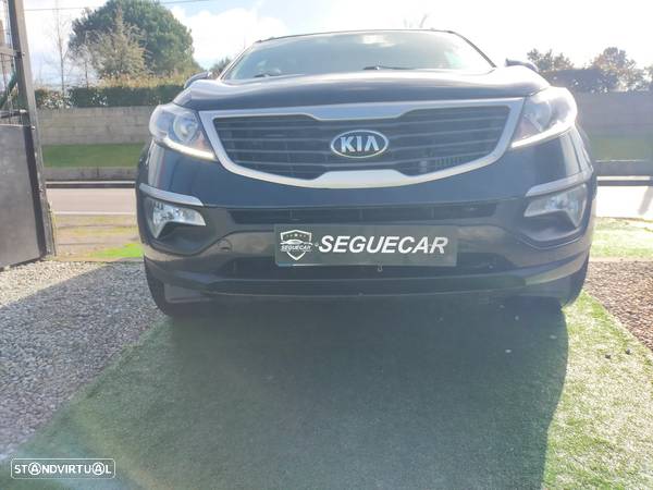 Kia Sportage 1.7 CRDi ISG More Edition - 2