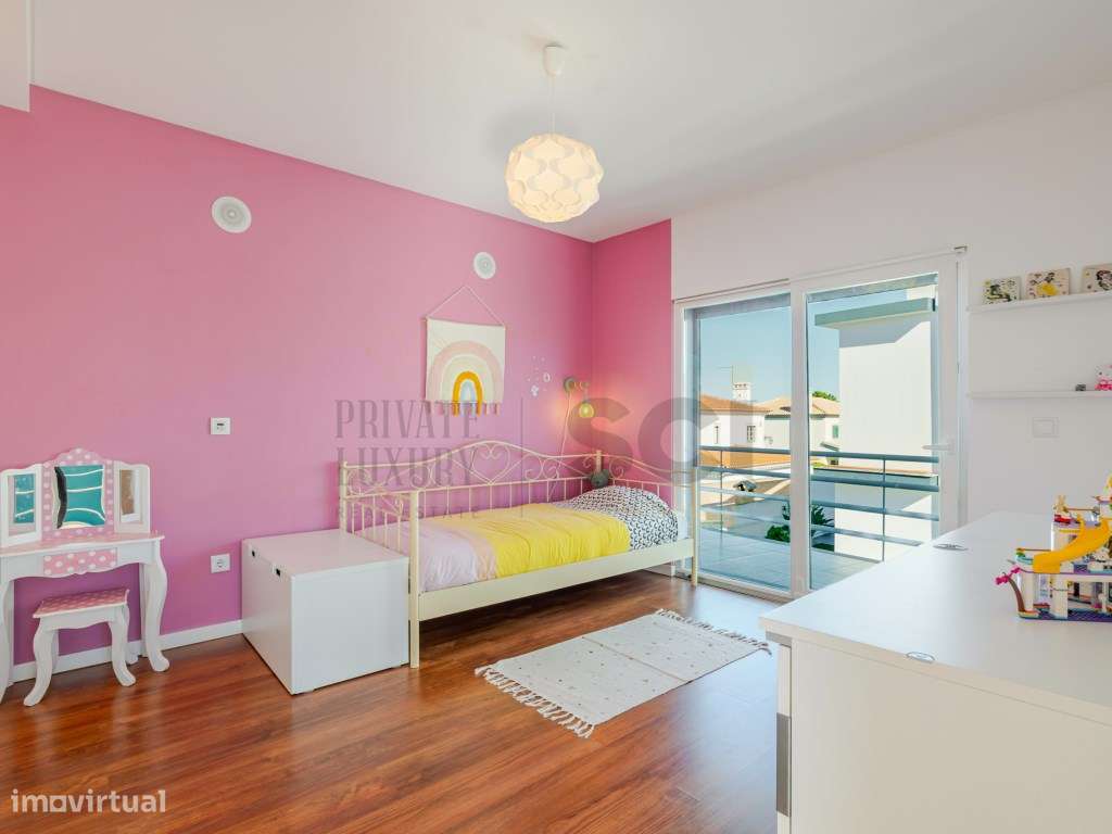 Moradia Independente T4 com piscina em Azeitão| Lote 857m2-29