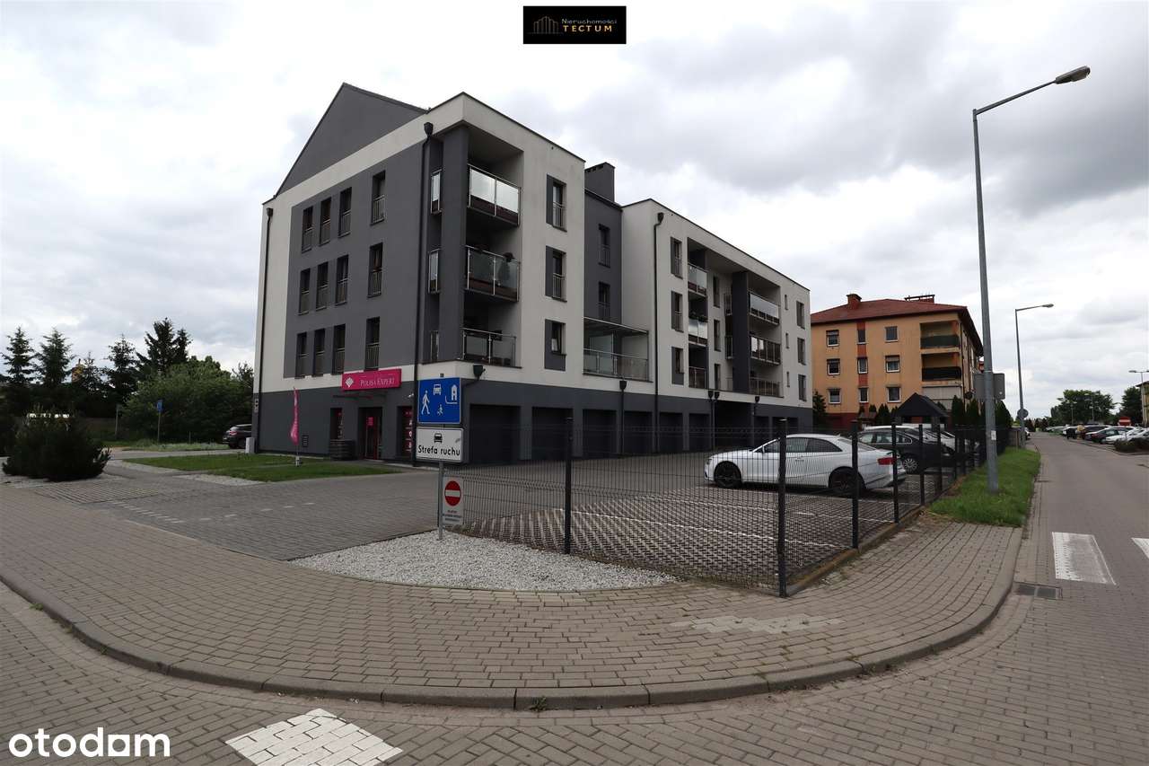 3-POKOJOWE BEZCZYNSZOWE MIESZKANIE Z GARAŻEM NA SPRZEDAŻ W ROGOŹNIE-3