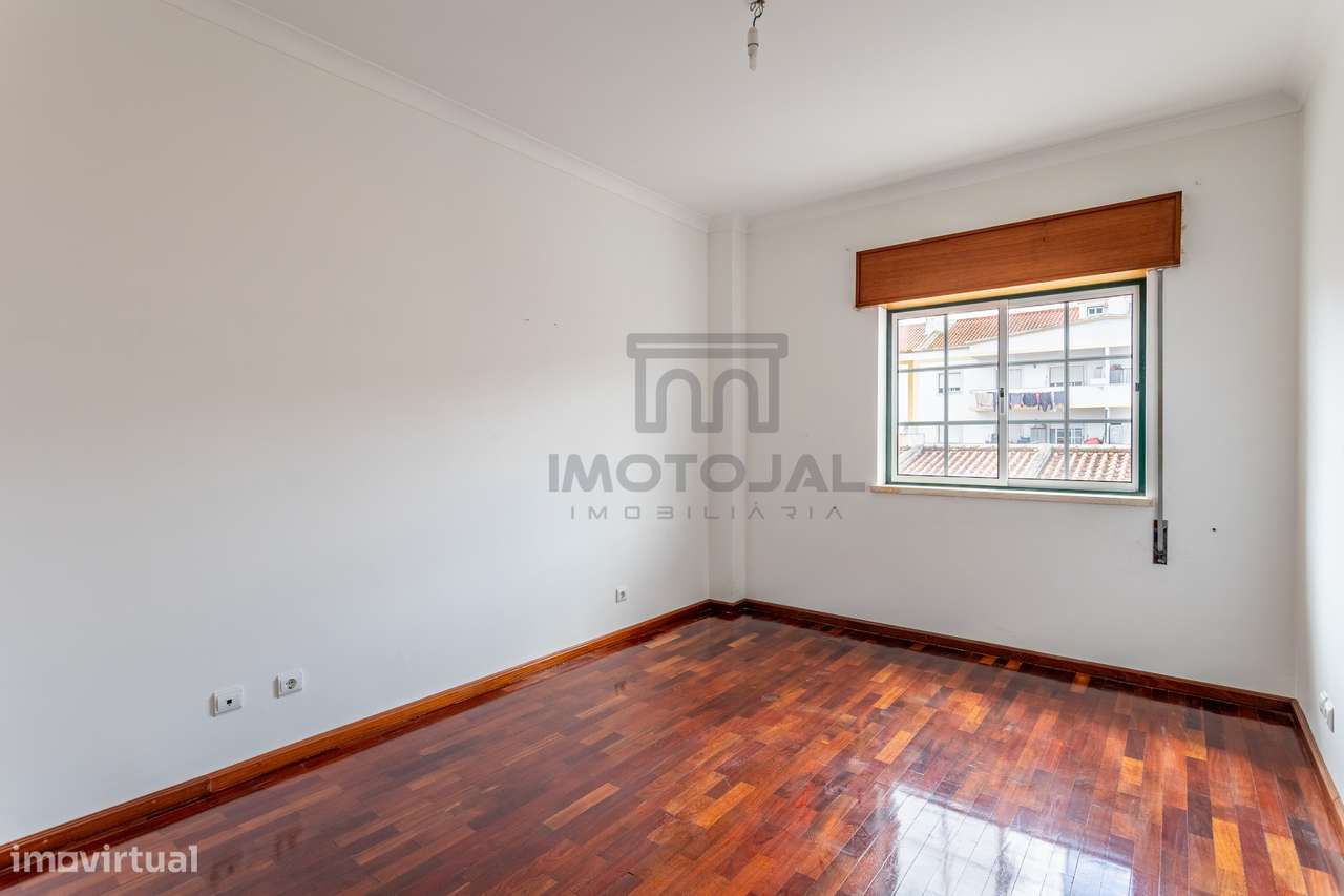 T3 com varanda, 145m², pronto a habitar em Samora Correia-12