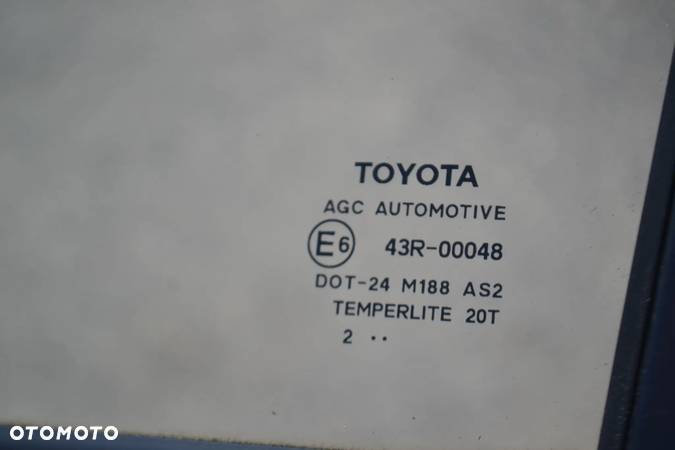 TOYOTA AURIS II HB 12-18 DRZWI LEWY TYŁ TYLNE 1G6 STAN POMORSKIE - 4