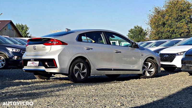 Hyundai IONIQ Hybrid 1.6 GDI Style - 4