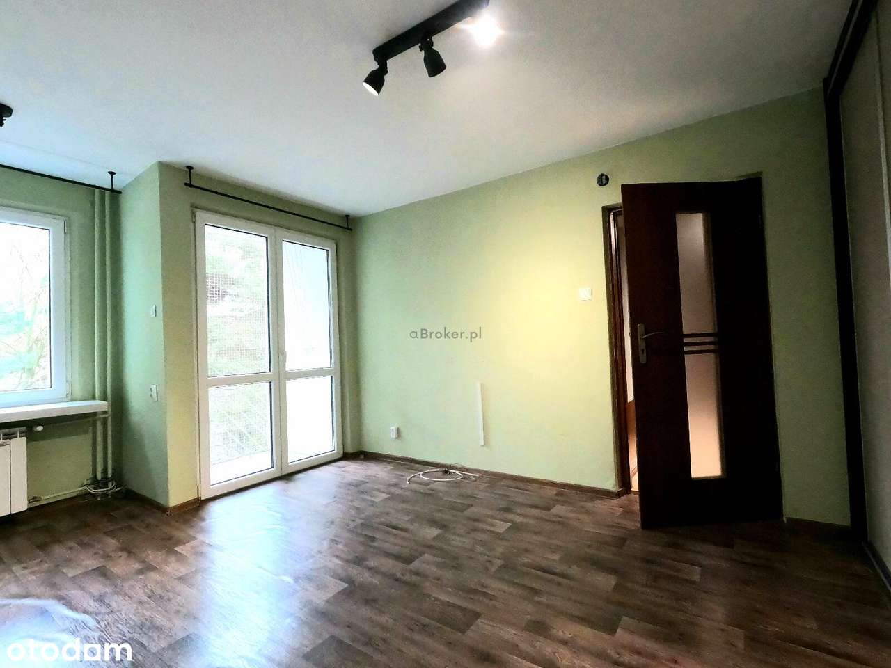 Mieszkanie 36m2 Kraków, ul. Na Szaniec. Osobna, jasna kuchnia, balkon.-0