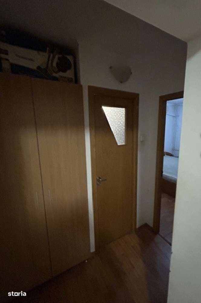 Apartament 3 camere de vânzare Gorjului-9