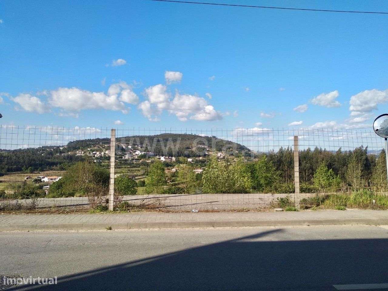 Terreno com projeto de construção em Louredo - Paredes - Grande imagem: 5/6