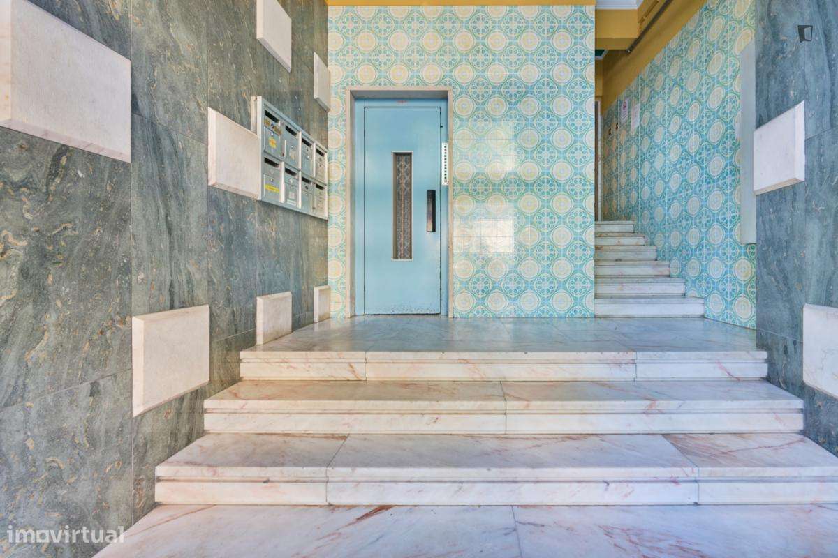 Quarto - localizado em Arroios Lisbon - Grande imagem: 5/10