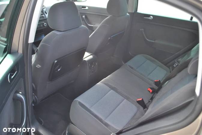 Volkswagen Golf Plus 1.2 TSI Comfortline - 15