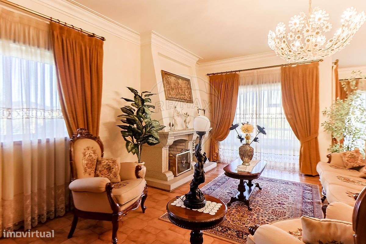 Moradia T5 para venda-28