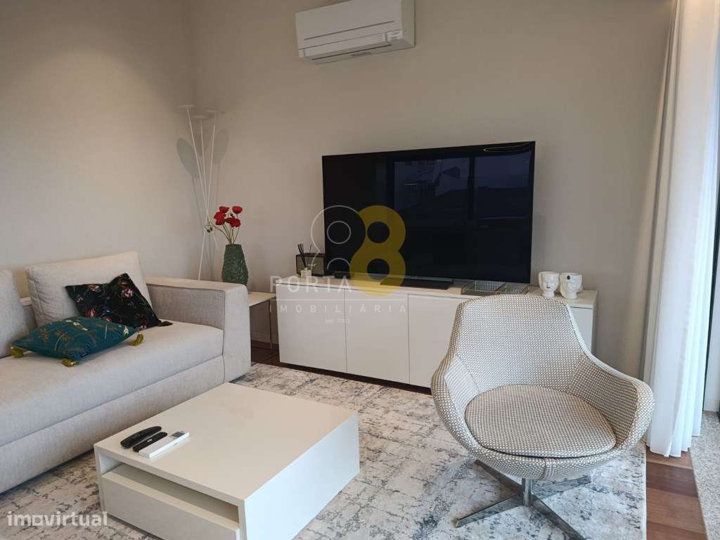 Luxuoso Apartamento T3 na Boavista frente ao Rosario-7