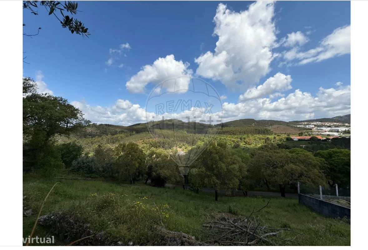 Terreno  para venda - Grande imagem: 2/4