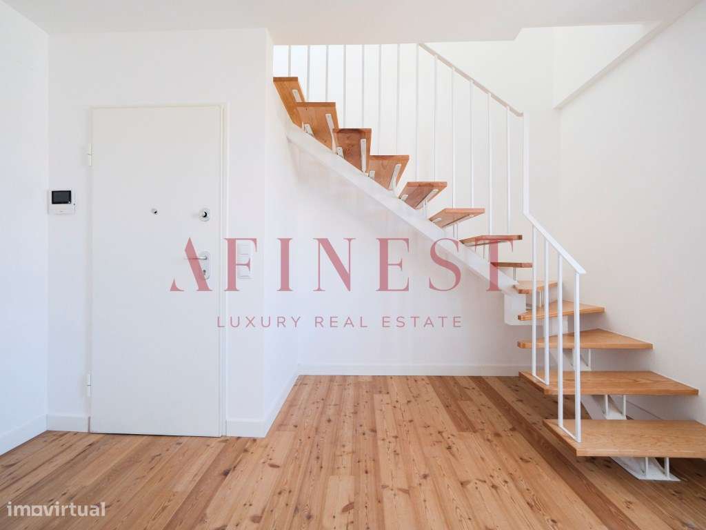 Apartamento T3 duplex com vista mar em Monte do Estoril - Grande imagem: 5/32