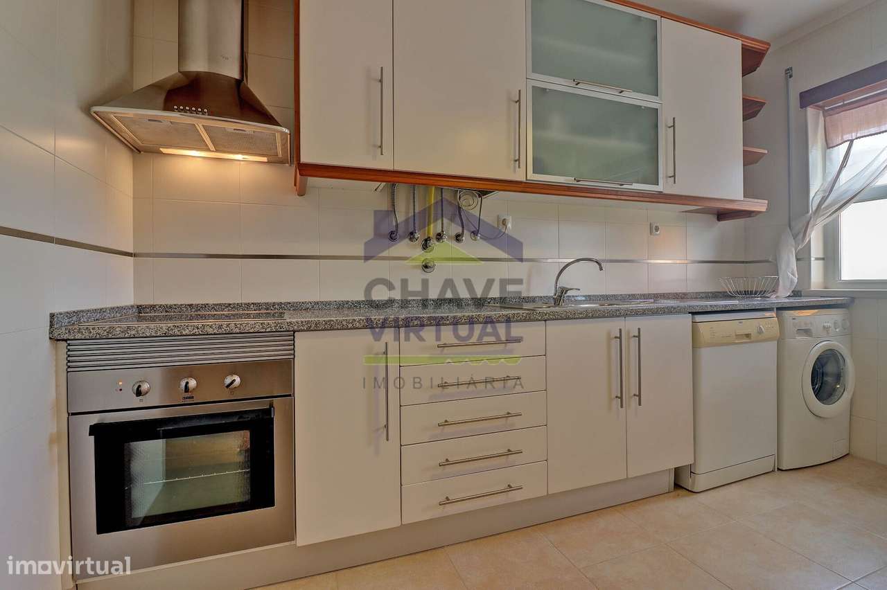 Apartamento T1 c/ Terraço em frente à Praia - Baleal Peniche-9