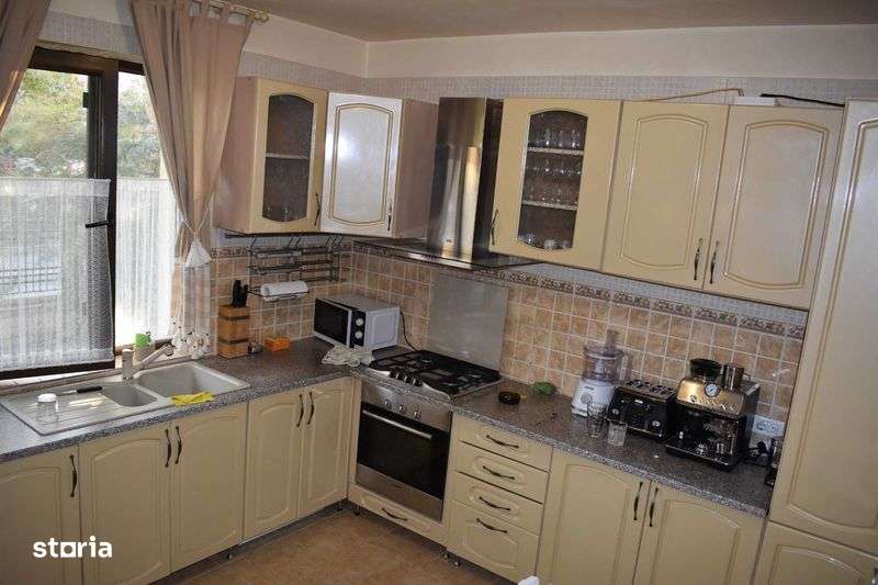 Vand casa P+1 in Slobozia , Pepiniera. - Imagine principală: 5/8